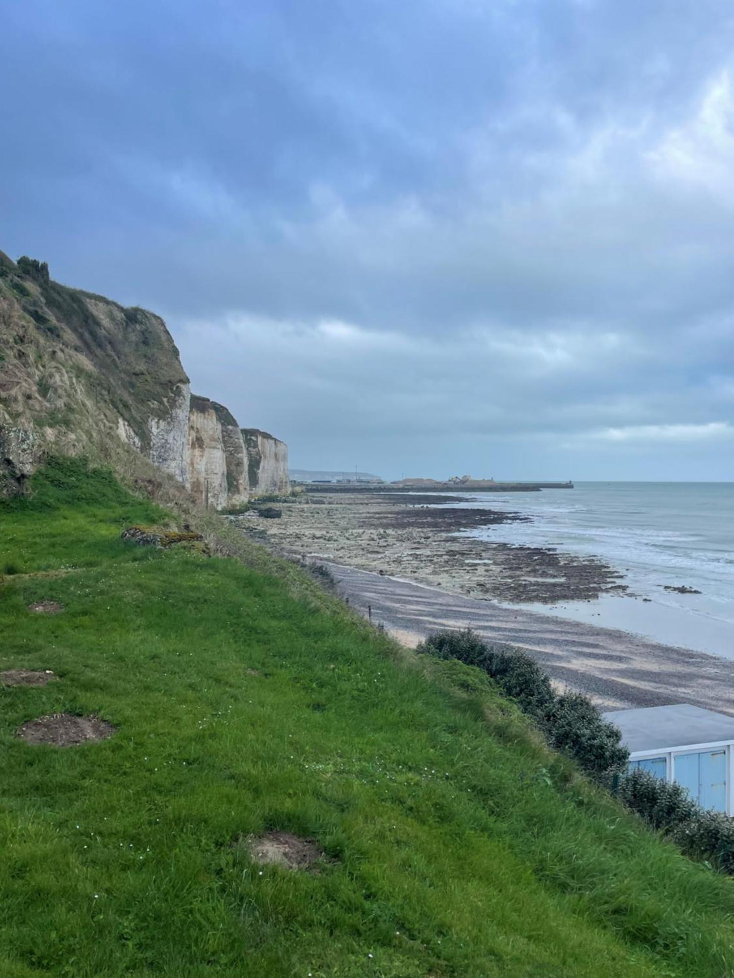 Agreable Maison 3* En Bord De Mer Villa Dieppe Exterior photo